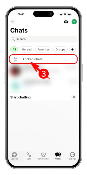در این مرحله گزینه "Chat lock" را انتخاب کرده و آن را فعال کنید.