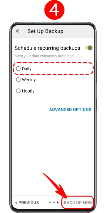 تنظیم بکاپ پیامک ها روی حالت Daily و زدن گزینه Back Up Now برای ذخیره فایل بکاپ پیام ها